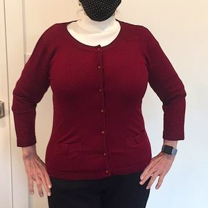 Dark Red Cardigan sz L